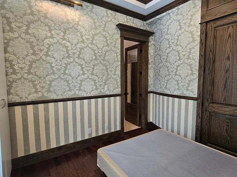 3431 Lamond Ave — Photo 14