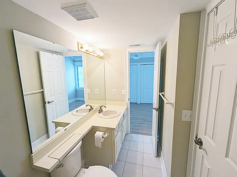 493 Cedar Walk — Photo 18