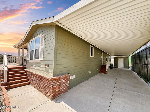2nd image of 104 Begonia Pl