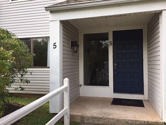 2nd image of 5 Brookwood Dr APT A