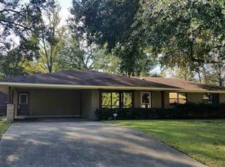 9566 Redwood Dr, Baton Rouge, LA 70814