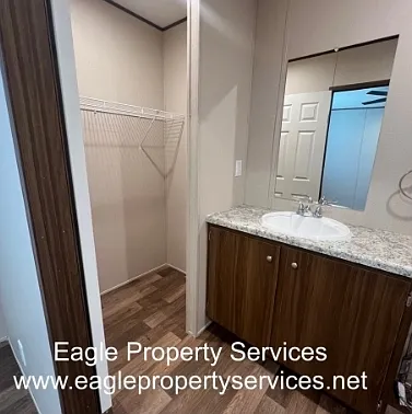 140 Springfield Dr — Photo 6