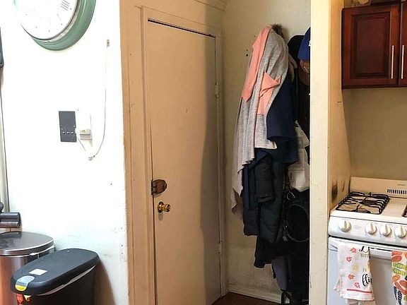 4th image of 65 S Portland Ave APT 9