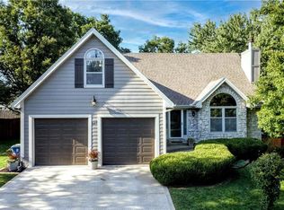 822 Dogwood St, Excelsior Springs, MO 64024