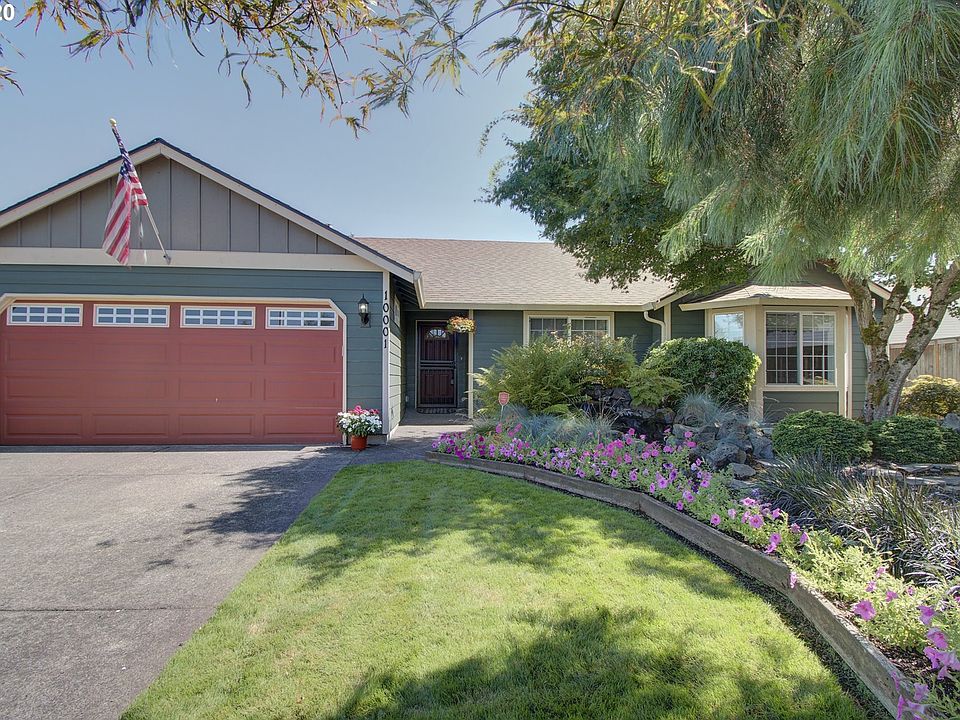 1st image of 10001 NE 143rd Ct