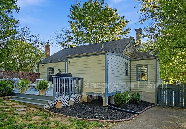 1189 Atlantic Dr NW — Photo 37