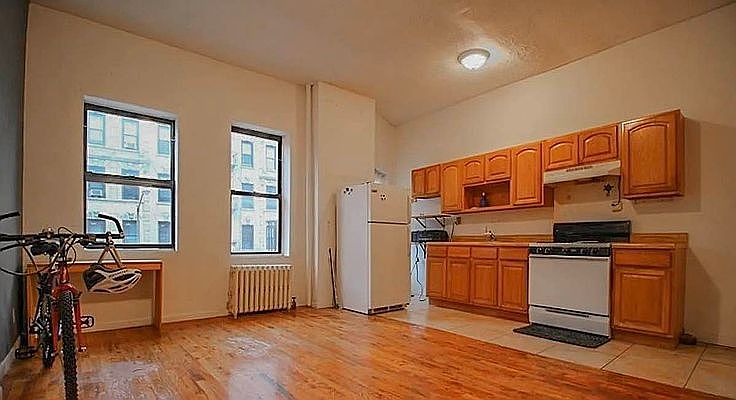 1st image of 156 Vernon Ave APT 2C