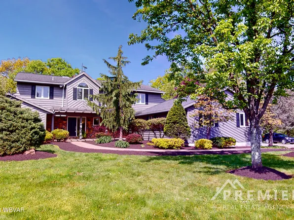 165 Caitlin Dr, Cogan Station, PA 17728