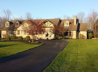 13839 Braeburn Ln, Novelty, OH 44072