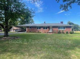 1452 Cox Brothers Rd, Asheboro, NC 27205