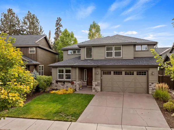 19671 Hollygrape St, Bend, OR 97702