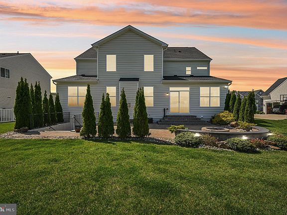 2nd image of 707 Montravel Ct