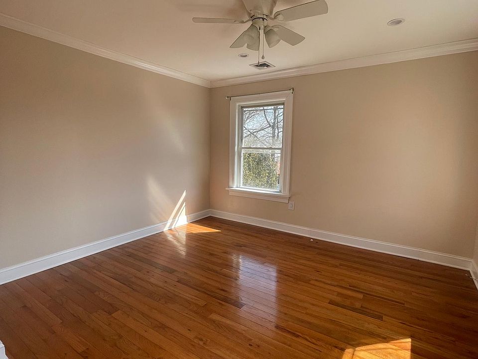 1st image of 545 Union Ave Floor 2