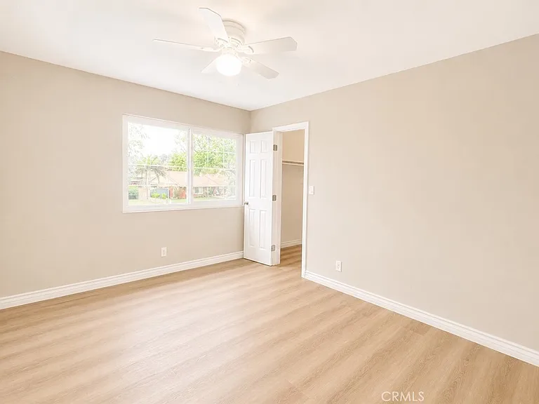 1118 W Orange Rd — Photo 15