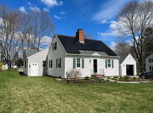 5 Valentine Hill Rd, Durham, NH 03824