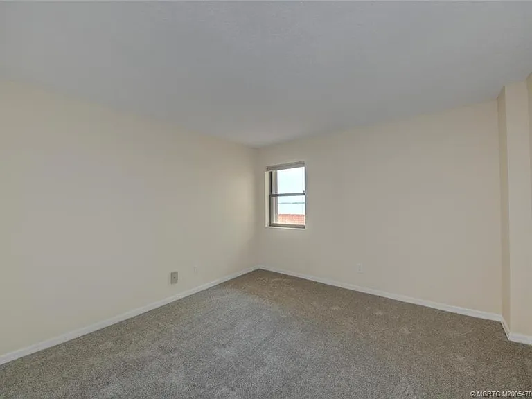 10044 S Ocean Dr #1202 — Photo 19