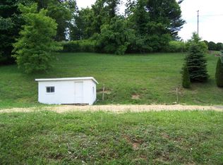 343 Armory Rd, Galax, VA 24333