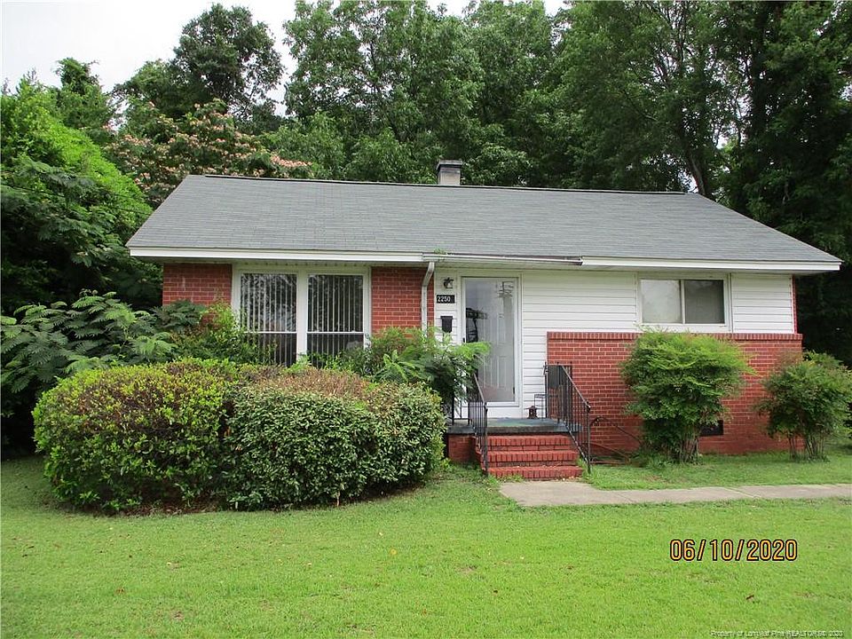 1st image of 2250 McGill Dr