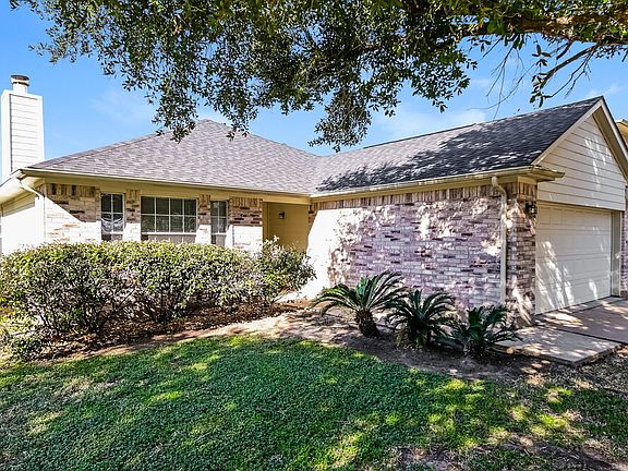 3rd image of 19530 Billineys Park Dr