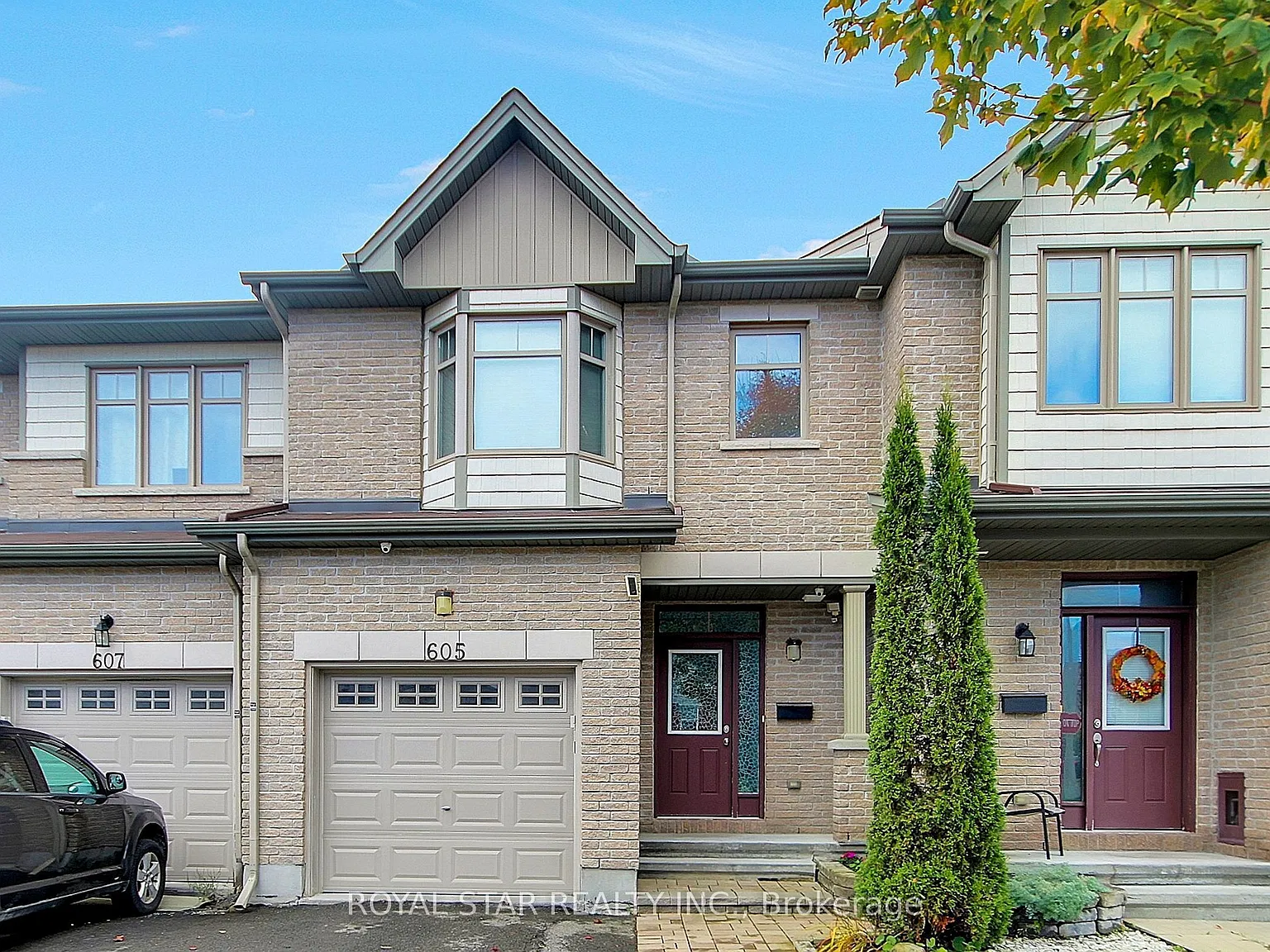 3 bed, $2,900 — Photo 2