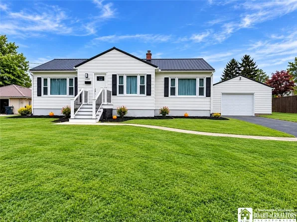 239 Delaware Ave, Jamestown, NY 14701
