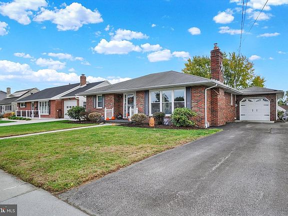 2nd image of 408 Diller Rd