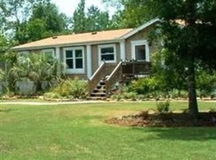 9285 Turtle Rd, Orange, TX 77632