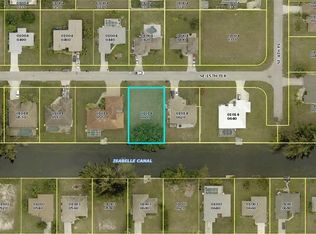 416 SE 15th Terrace Cpe, Coral, FL 33990