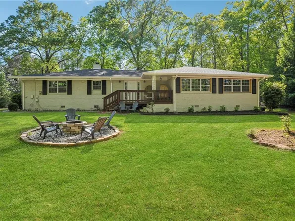 1155 Christian Cir SE, Conyers, GA 30013