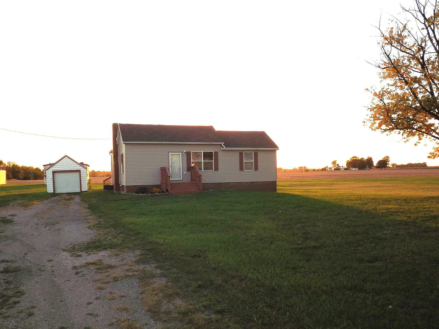 11108 Us Highway 52 S, Clarks Hill, IN 47930 | Zillow