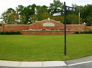 848 Cannonsgate Dr, Newport, NC 28570