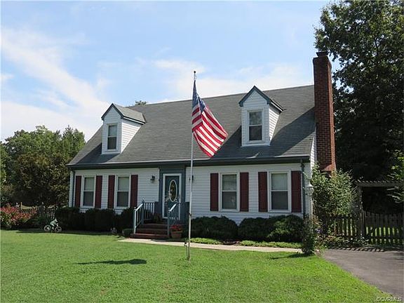 2nd image of 413 Evanrude Ln