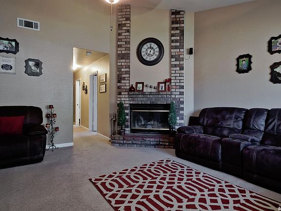 2nd image of 2212 Northridge Dr