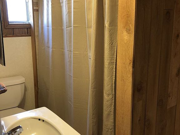 3rd image of 213 Eureka St APT B