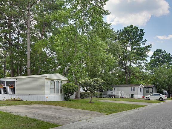 3rd image of 8401 E Saddlebrook Dr #1a4
