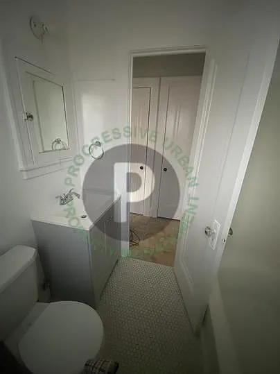 1442 W 101st St #11 — Photo 6