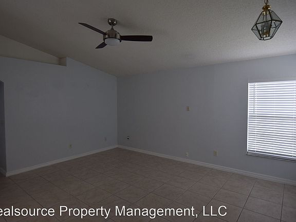 5th image of 259 Tuscany Pointe Ave