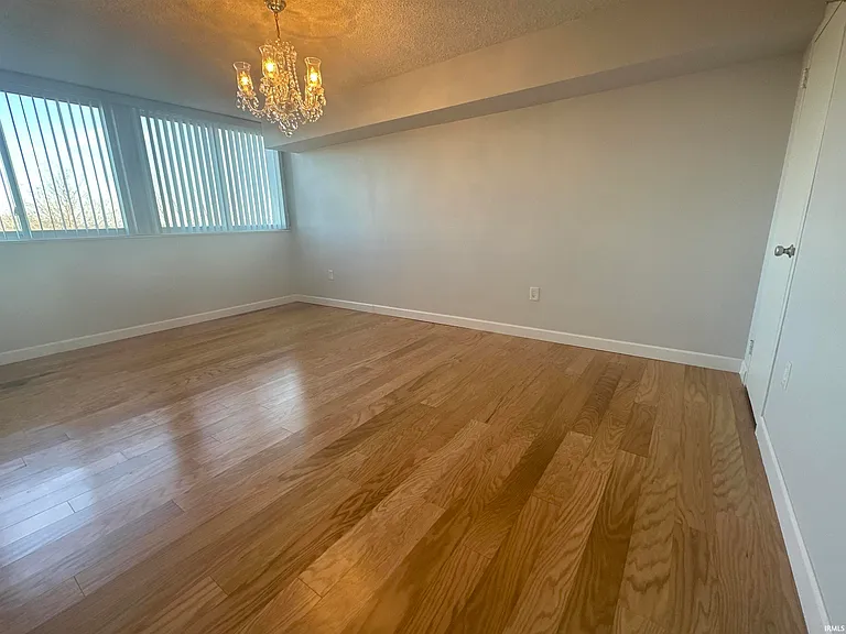1100 Erie Ave #802 — Photo 9