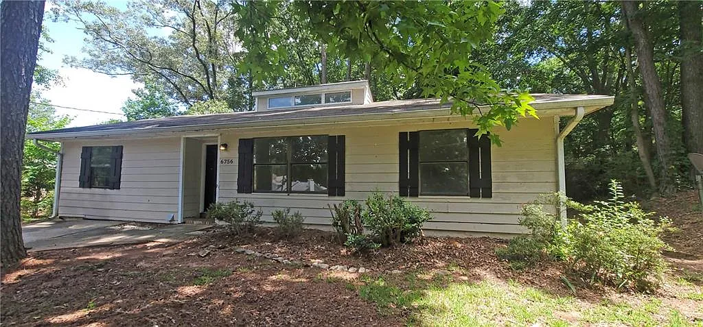 6756 Branchview Ct photo 1