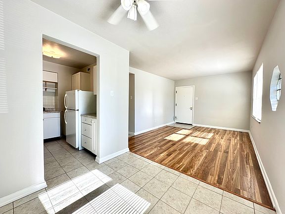 4th image of 7012 Jamieson Ave #A