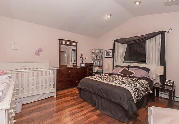 3rd image of 23 Kathleen Cres