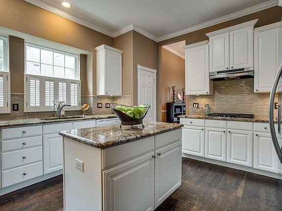 3rd image of 3604 Tinsdale Dr