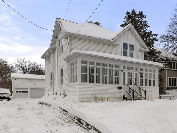 109 E GRAND STREET, Chilton, WI 53014