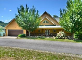 1297 Sugar Grove Church Rd, Butler, TN 37640