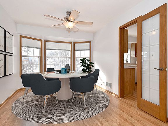 4th image of 1194 Crystal Shore Dr
