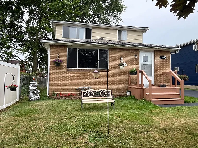 44 Fairelm Ln #1 — Photo 10