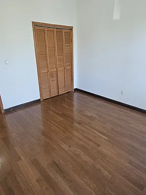 Rented by MySpaceNYC | media 10
