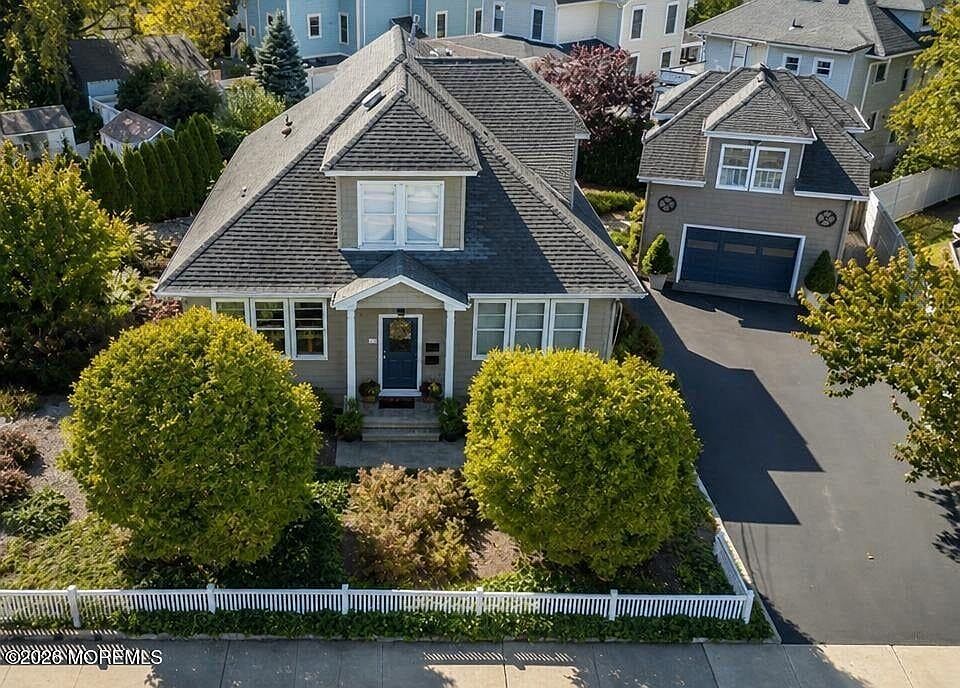 1st image of 65 Branch Avenue