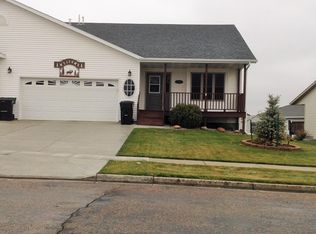 3717 Normandy St, Bismarck, ND 58503