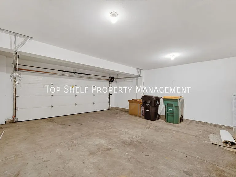 9125 Greenspire Dr #114 — Photo 33